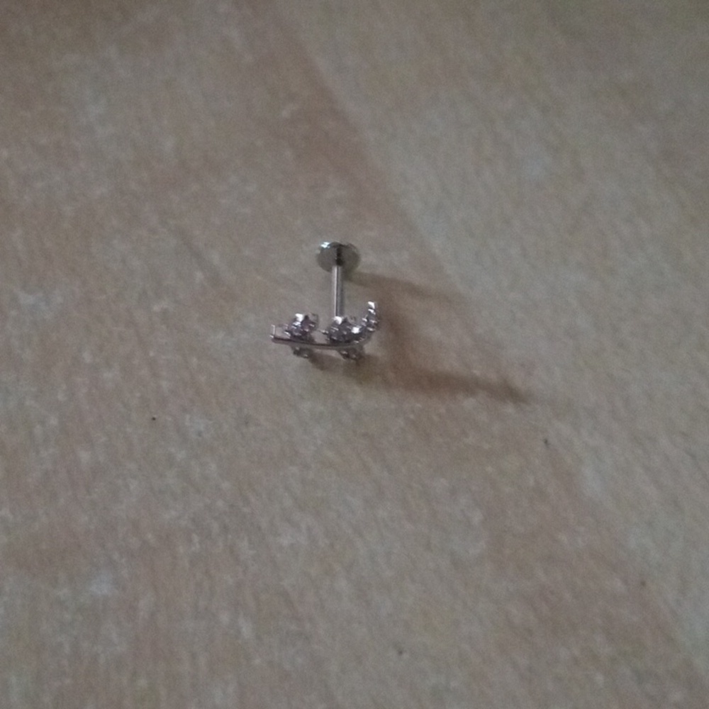 Silver Leaf Medusa Tragus Labret Lip Piercing Jewelry